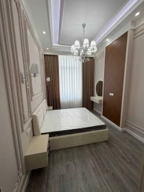 Продам, Chinobod 1-qavatda 2 xonali kvartira sotiladi.