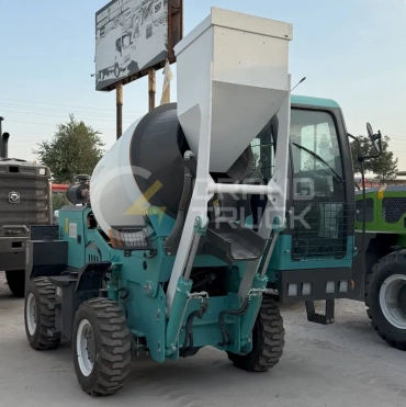 Продам, Сармих Karmiks betonmeshalka carmix 0.8 m³