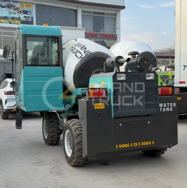 Продам, Сармих Karmiks betonmeshalka carmix 0.8 m³