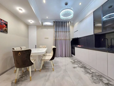 Аренда, Новая квартира в новостройке на Алайском! 4 комнатная большая квартира