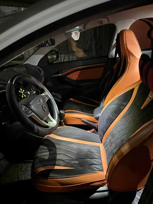 Лада Веста кросс, 1.6 механика, шикарное состояние