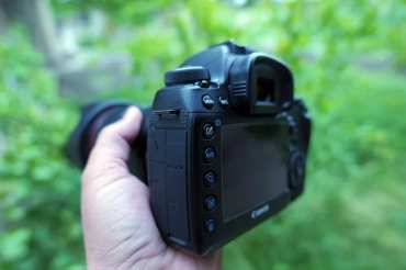 Продам, Canon 5D mark4 sotiladi