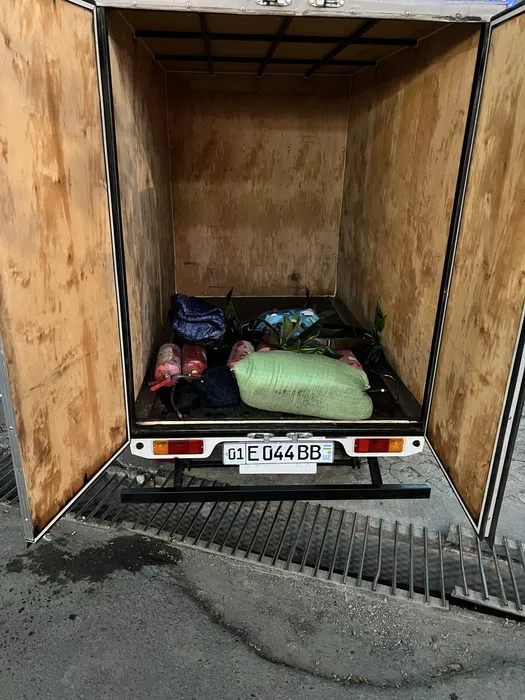 Labo 2025. Kraskasi Toza, tent qilingan