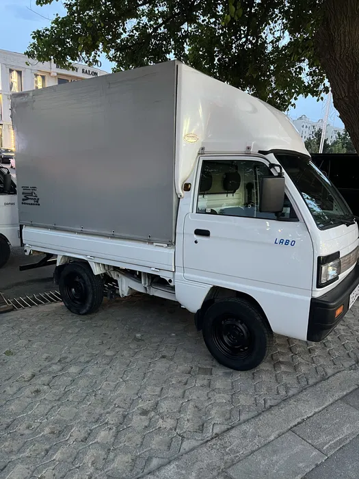 Labo 2025. Kraskasi Toza, tent qilingan