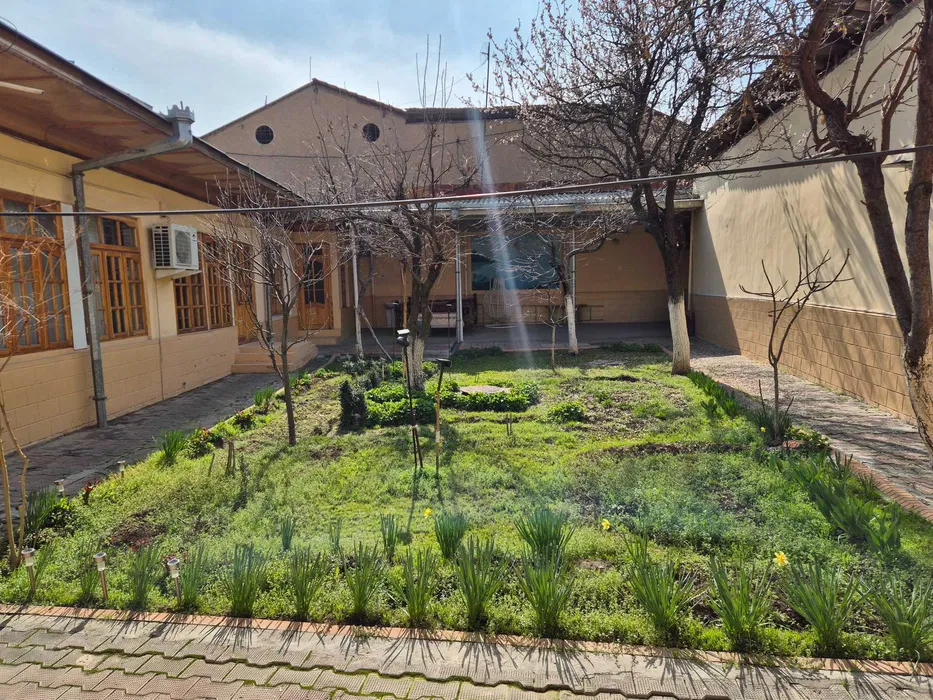 Срочно! Продается участок с гаражом