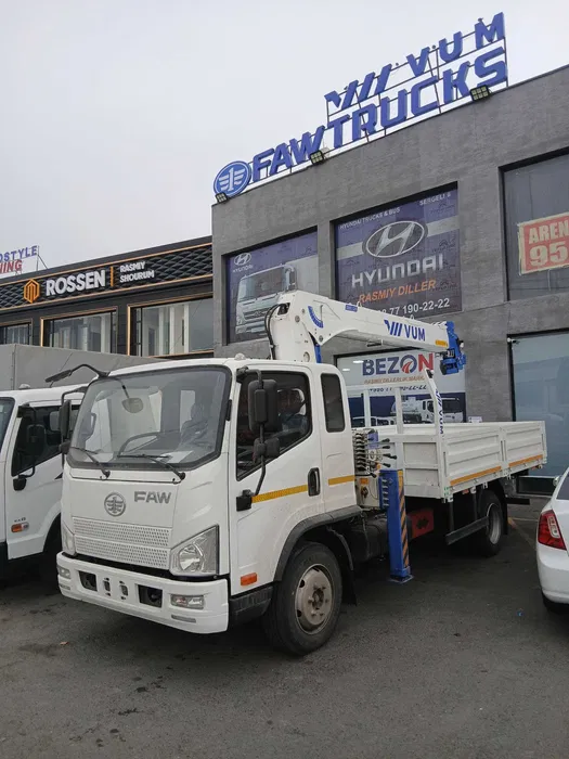 Кран-манипулятор FAW 4х2 5 тон