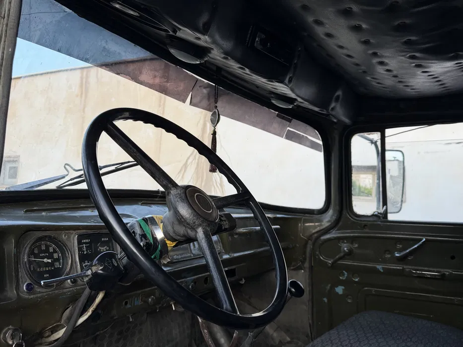 Zil 131 Srochna sotiladi!