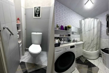 Продам, 4-комнатная Куйлюк центр заезжай и живи метро 5 мин