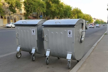 Продам, Мусорные контейнеры, мусорные баки в ассортименте