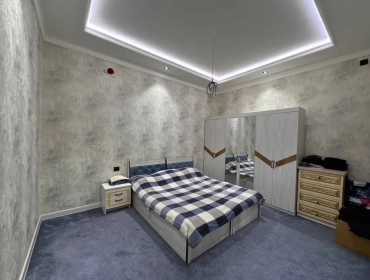 Продам, Shoshilinch!!! Uy va uchastka sotiladi. Belgilangan joy: Davlat yo'l politsiyasi garaji.