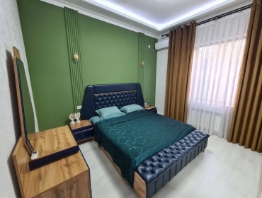 Продам, Shoshilinch!!! Uy va uchastka sotiladi. Belgilangan joy: Davlat yo'l politsiyasi garaji.