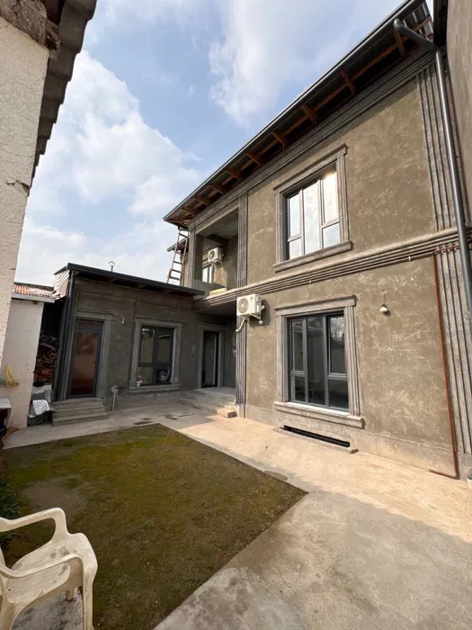 Shoshilinch!!! Uy va uchastka sotiladi. Belgilangan joy: Davlat yo