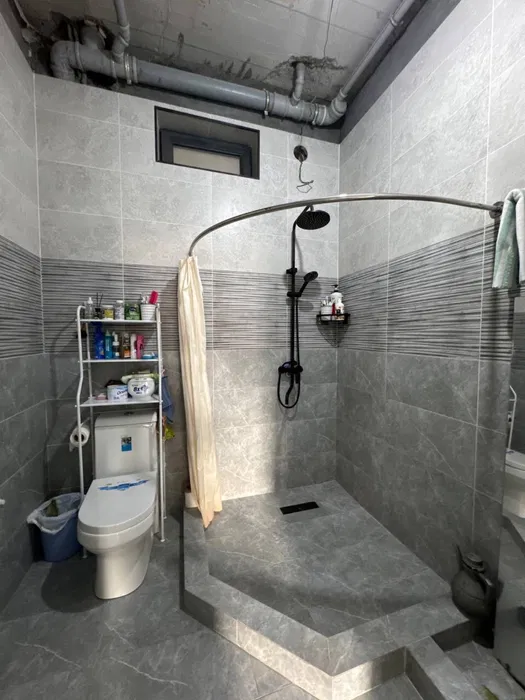 Shoshilinch!!! Uy va uchastka sotiladi. Belgilangan joy: Davlat yo