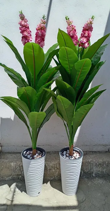 Навои шахр.Нархлари 160 мингдан бошлаб. Декоратив суний гуллар. Ассорт