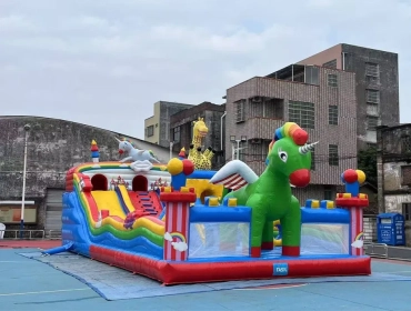 Продам, БАТУТ-аттракцион 14х7 метр