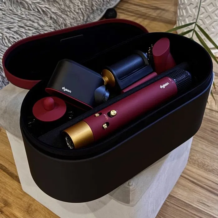 Dyson Airwrap HS08 Red Velvet — глубина цвета и премиальный результат