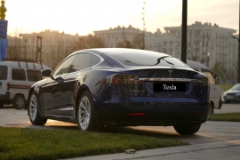 Продам, Tesla Model S 2017