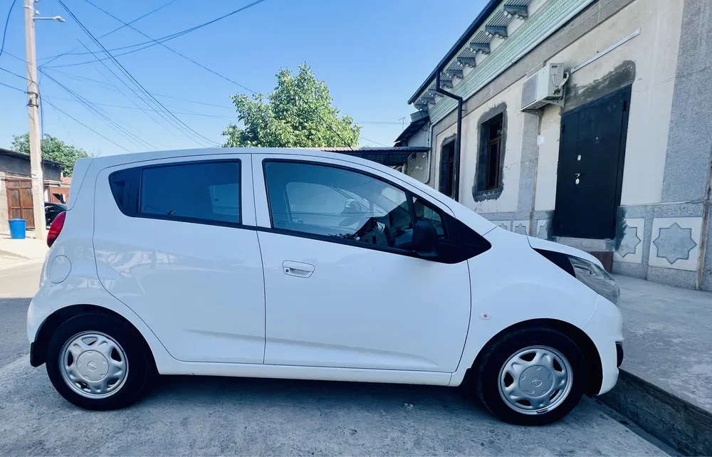 Chevrolet spark 2019