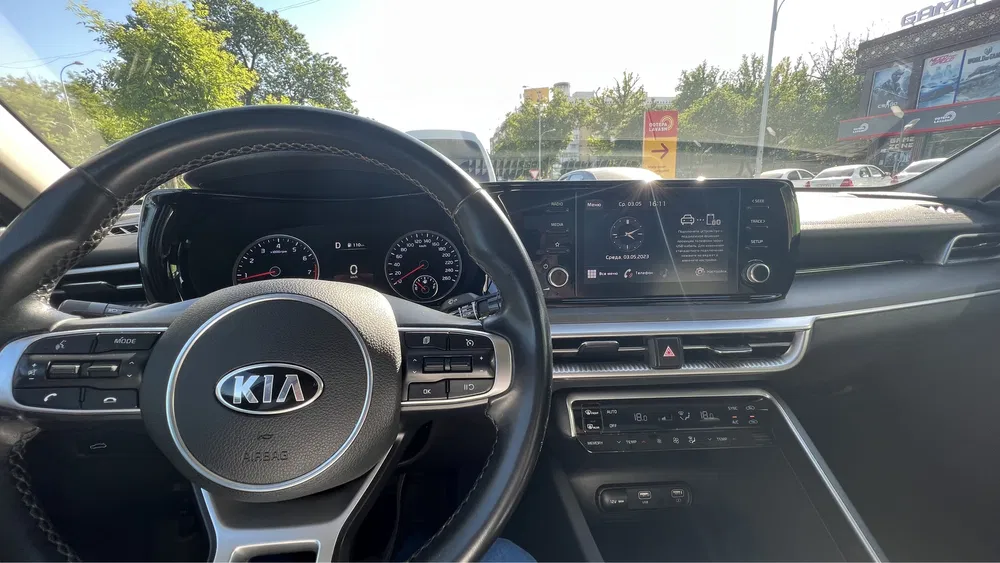 Kia k5 ideal xolatta