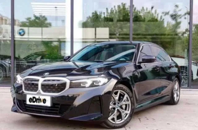 В наличии Электрокар BMW I3 black 2023 в Ташкенте
