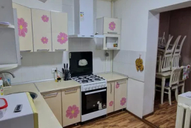 Sotaman, Карасу 3 Продаётся 3 комнатная 4 этаже 5 этажка 78м2 Ипотека
