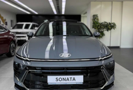 Sotaman, Hundai Elantra 2022 yil srochni