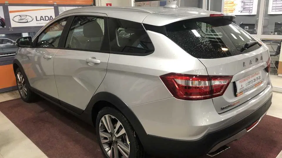 LADA Vesta sw cross a.t New 2023 Halol Nasiya