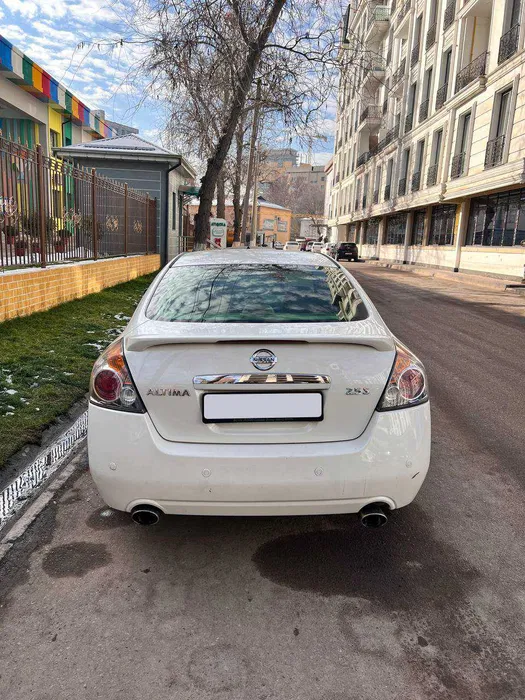 Nissan altima 2.5