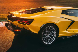 Sotaman, Lamborghini Revuelto