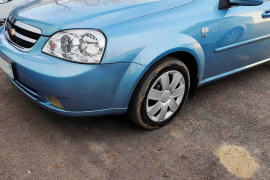 Продам, Lacetti 1.8L 2012 цвет дельфин свой 85000 км