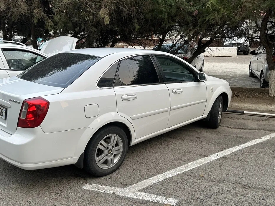 Chevrolet Lacetti 1.8
