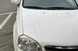 Продам, Chevrolet Lacetti 1.8