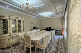 Продам, Участка 4 сотих. шахар марказида