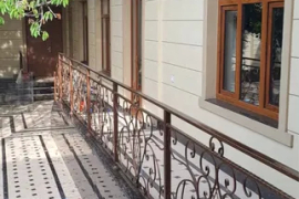 Продам, Участка 4 сотих. шахар марказида