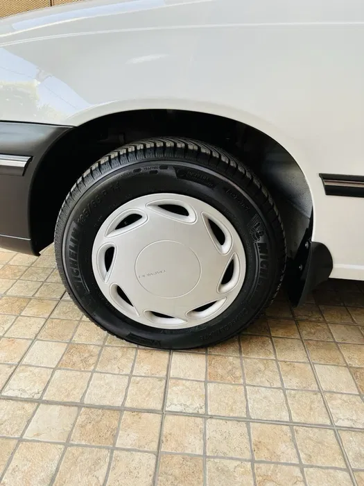 Daewoo Nexia 1 сотилади