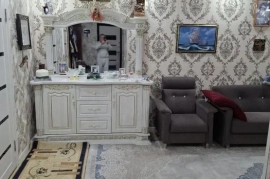 Продам, 3 хонали кавртира жихозлари билан сотилади.