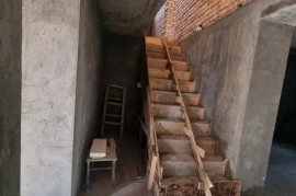 Продам, Уй сотилади коробка ҳолатда. Продаётся участка. Участка сотилади коробка