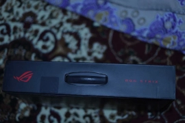 Sotaman, Noutbuk asus rog strix G513IH. SOTILAD