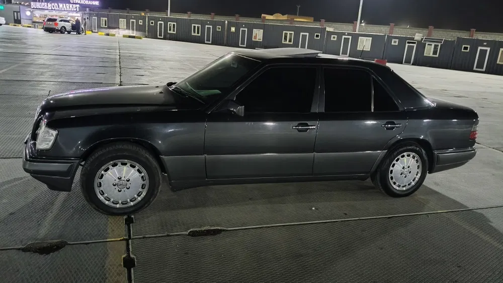 Mercades benz W 124