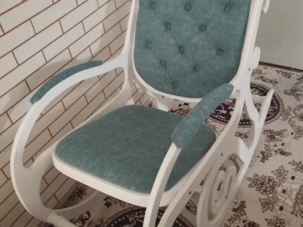 Продам, Продается кресло-качалка