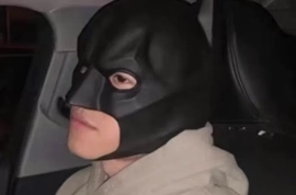 Продам, Маска Бeтмена универсального размера