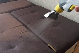 Химчистка мягкой мебели. Чистка диван. Клининг услуги. Уборка не дорог