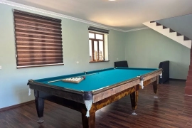 Sotaman, Dacha sotiladi chirchiq azadbashda Дача сотилади чирчик азадбаш