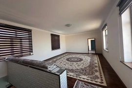 Sotaman, Dacha sotiladi chirchiq azadbashda Дача сотилади чирчик азадбаш