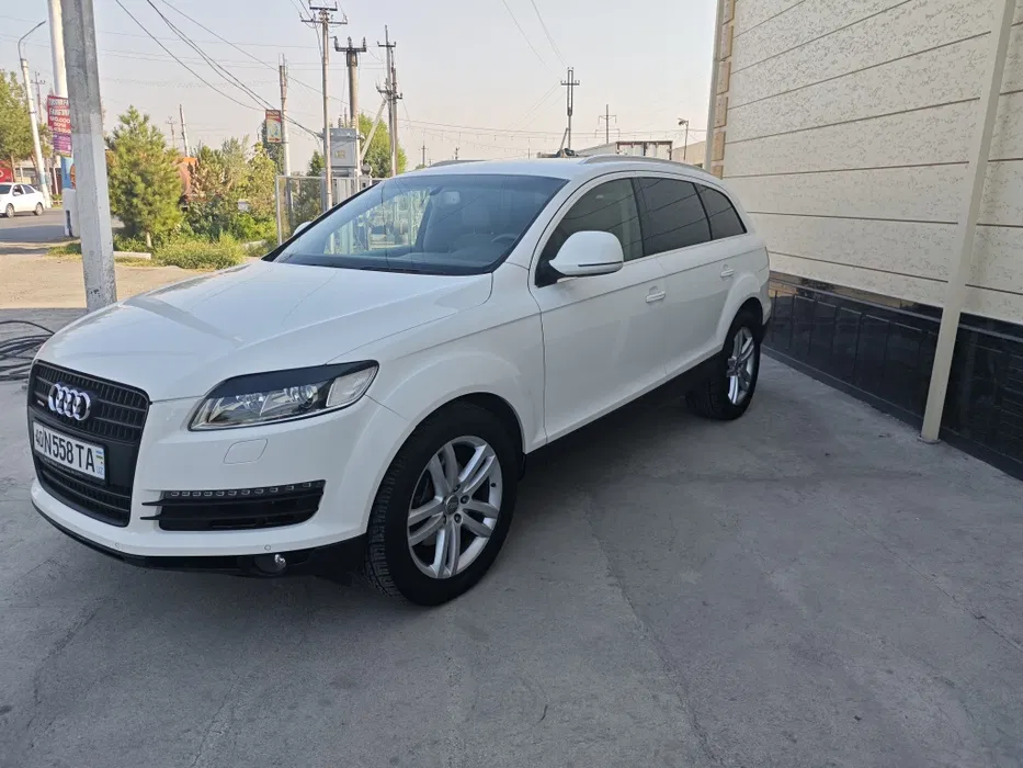 Audi Q7 продам в отличном состоянии