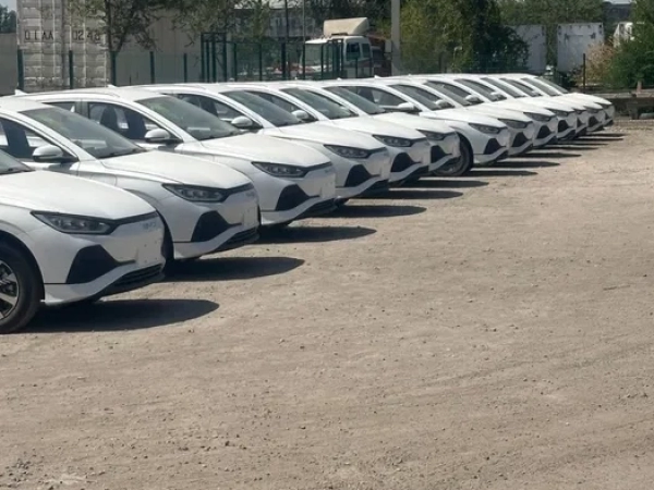 Продам, BYD E2 Luxury 405km 2024