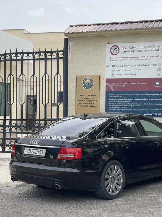 Audi A6, 3-pozitsiya full