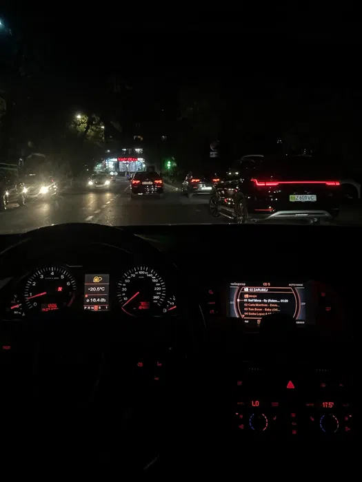 Audi A6, 3-pozitsiya full