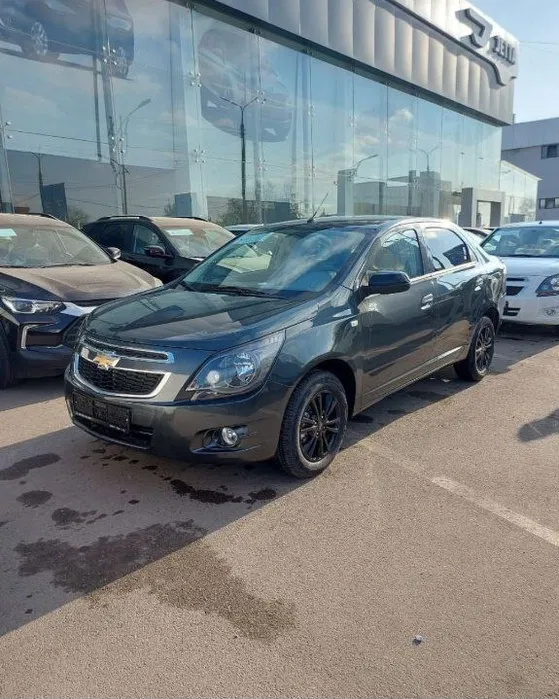 2025 yil Cobalt Midnight engi bez prabek