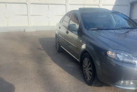 Продам, Gentra 2015 3 poz